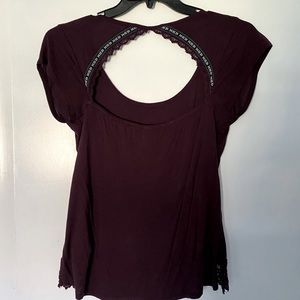 Maroon womens tee shirt with detailed hems